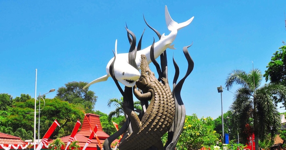 kelebihan tinggal di surabaya