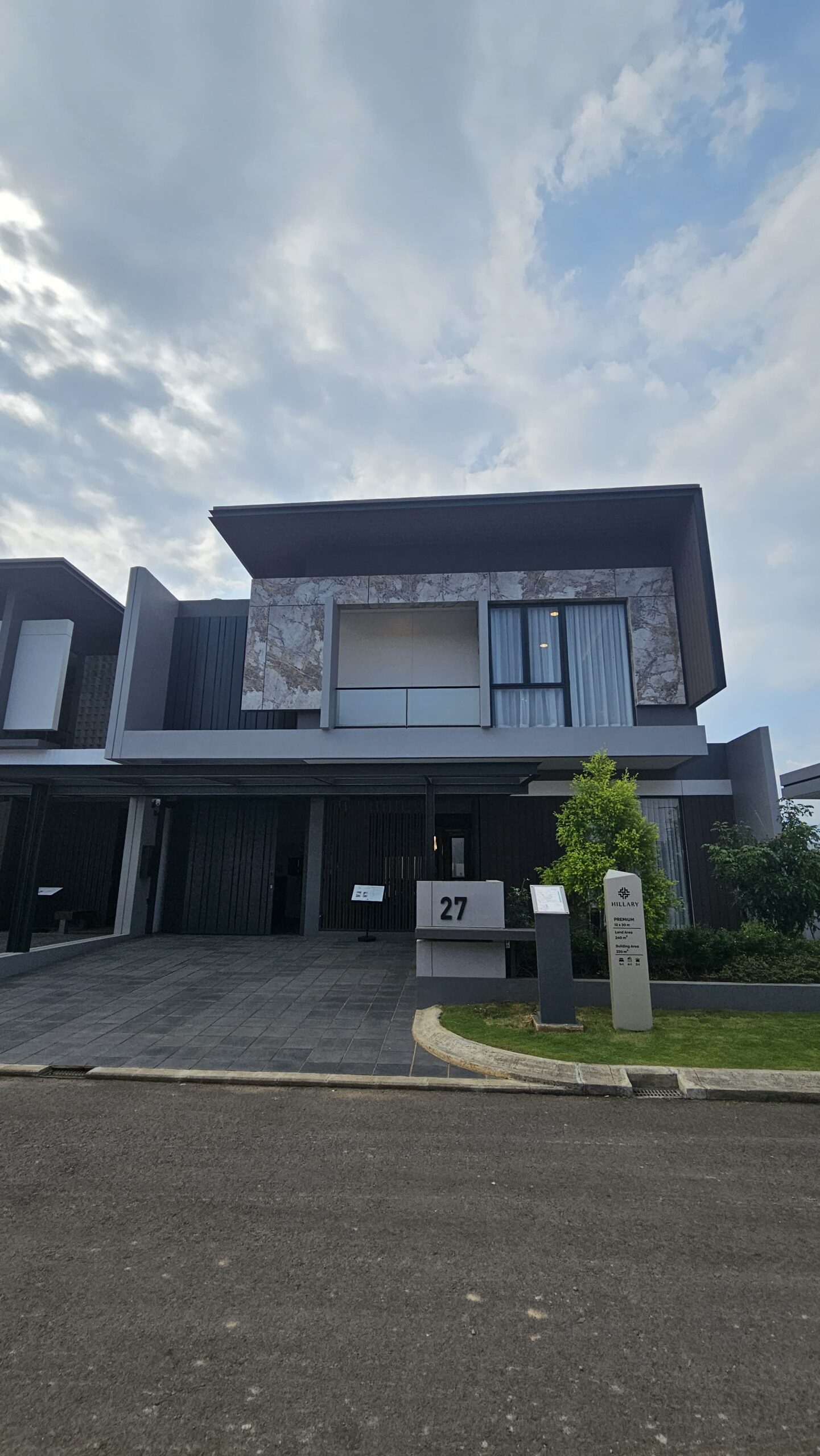 Cluster Hillary Summarecon Bandung